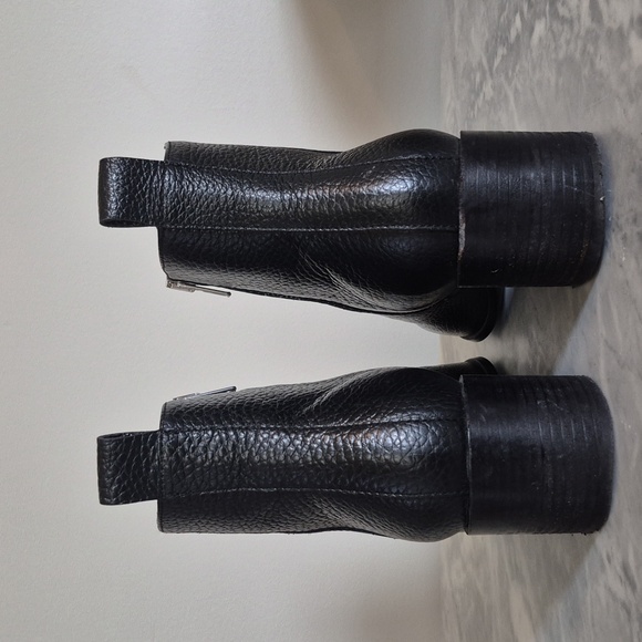 Everlane Black Ankle Boots - Picture 6 of 11